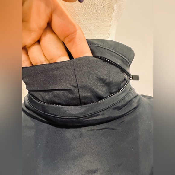 Pre-Owned authentic HUGO BOSS - Picture 6 of 15